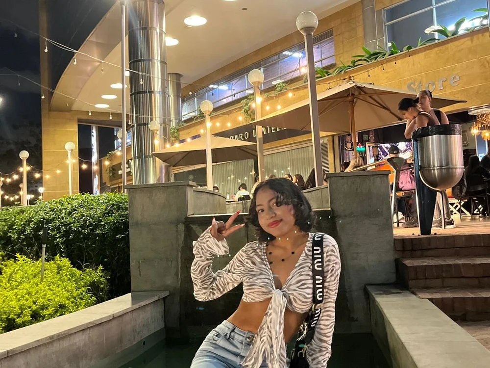 Preview photo of webcam model chica_nocturna25 on Stripchat