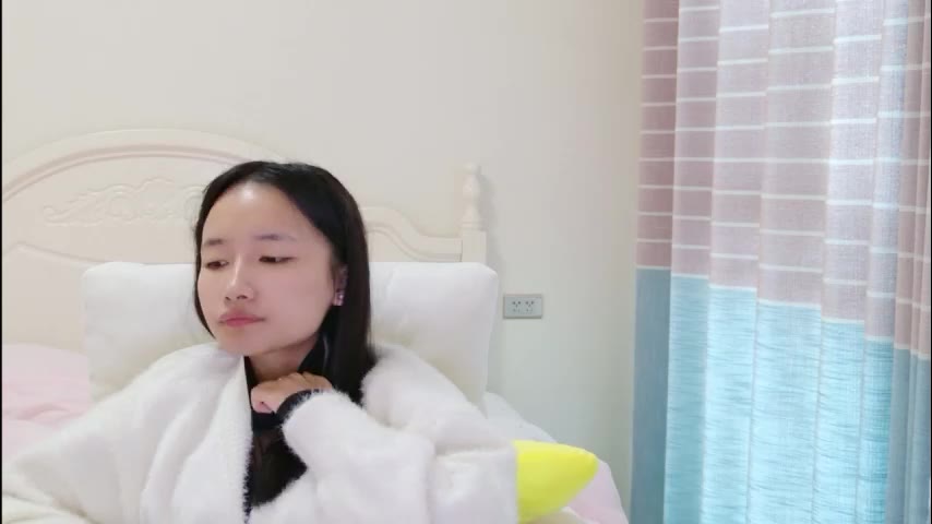 momokayumi di LiveJasmin: foto model webcam