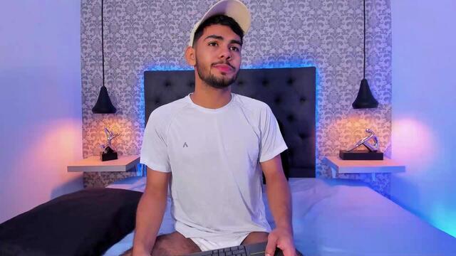 peter-randall: عارضة كاميرا ويب على Flirt4Free