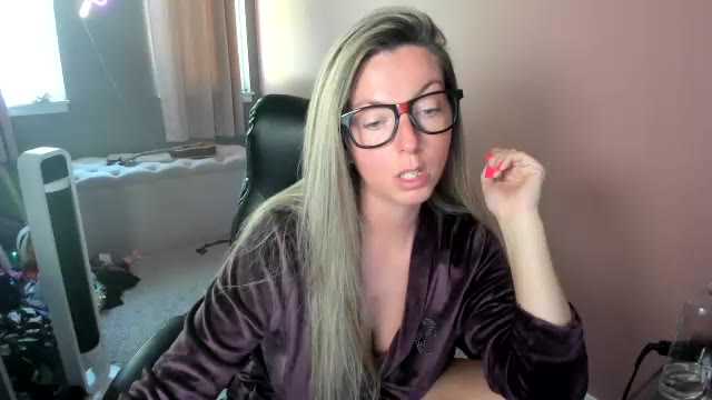 mandybabyxxx на Chaturbate: слики и профил