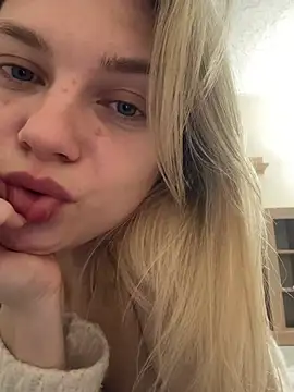 ValenciaShock, вебкам модел на Stripchat: слике