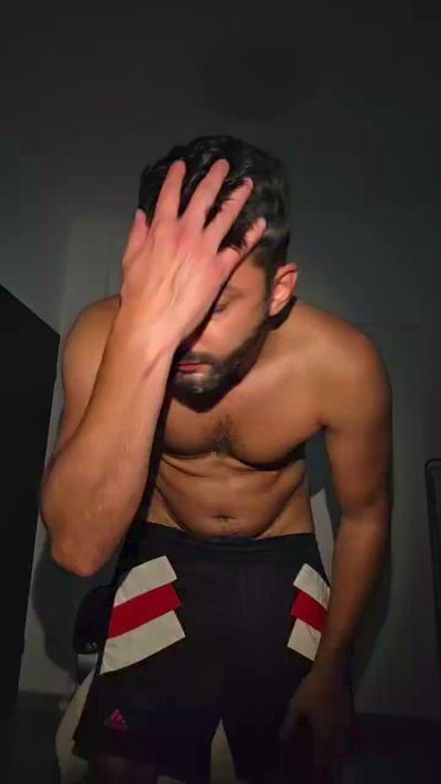 monieco3 ב-Cam4: תמונות ופרופיל
