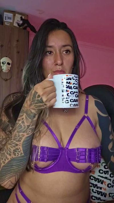 kitty_goddess, webcammodell på Cam4: bilder