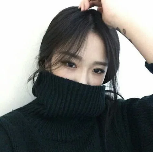 Preview photo of webcam model SungkyunnKwan on Stripchat