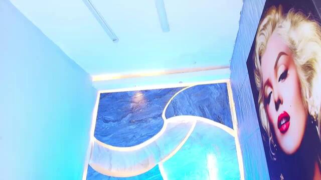 Preview photo of webcam model odell-bulmerr on Flirt4Free