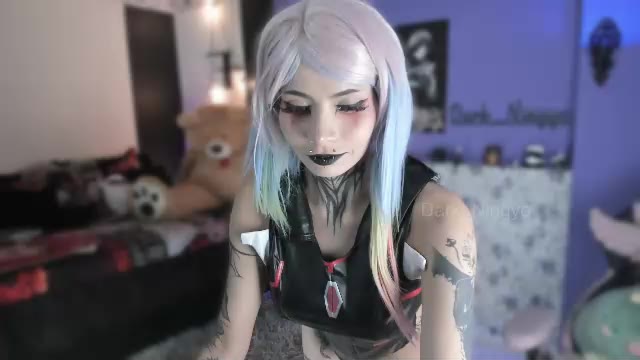 Preview photo of webcam model dark_ningyo on Chaturbate