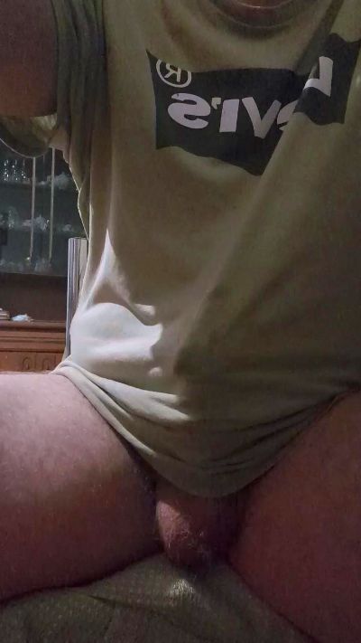 Preview photo of webcam model albatros2223 on Cam4