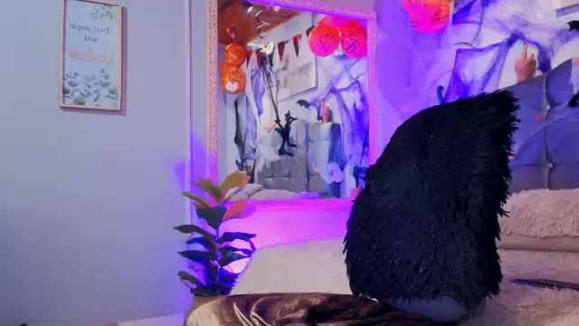 cloee_cameron – Chaturbate webkamerás modell