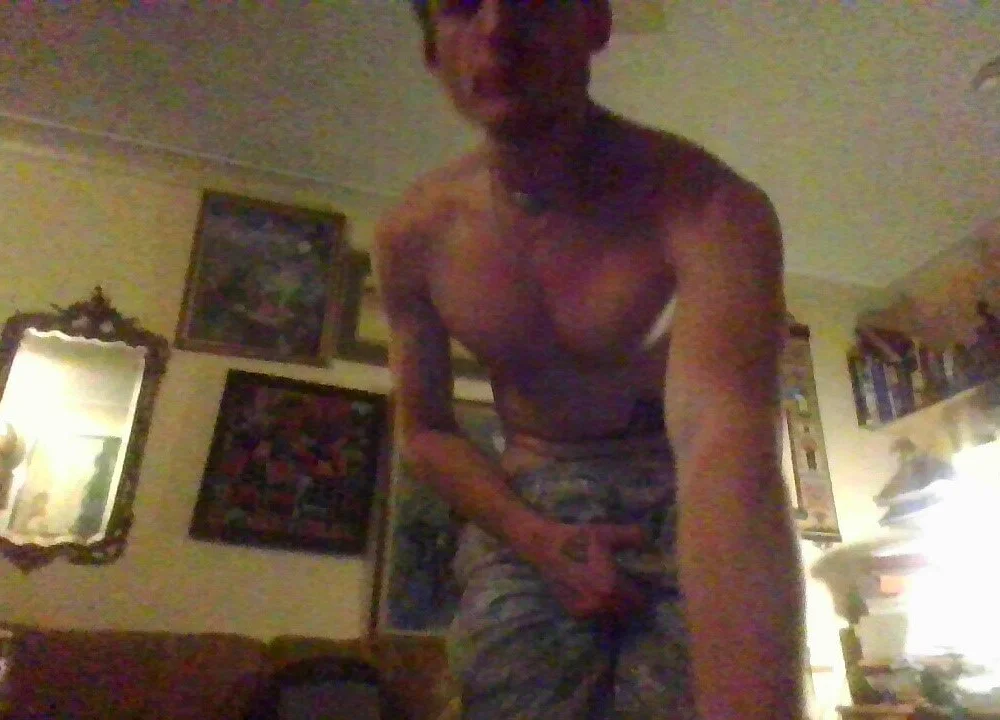 jigglethaypussi – Webcam-Modell auf Stripchat