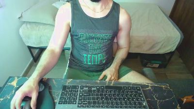 lealboy – Cam4 webkamerás modell