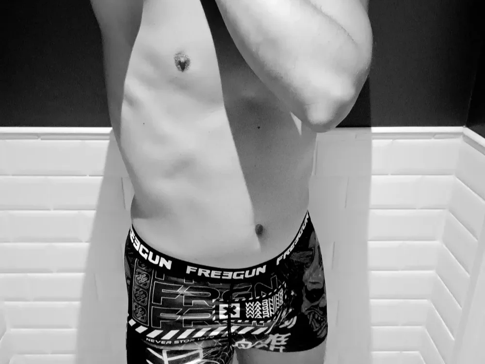 esprit_torride, webcammodel op Stripchat: foto's