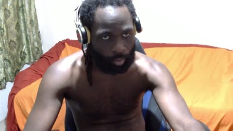 Preview photo of webcam model darkkras23 on BongaCams