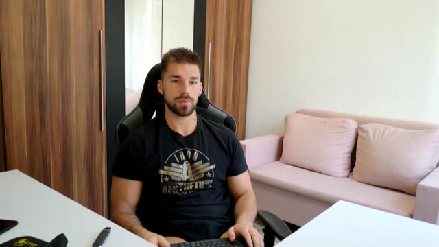 darius-giles – Flirt4Free webkamerás modell