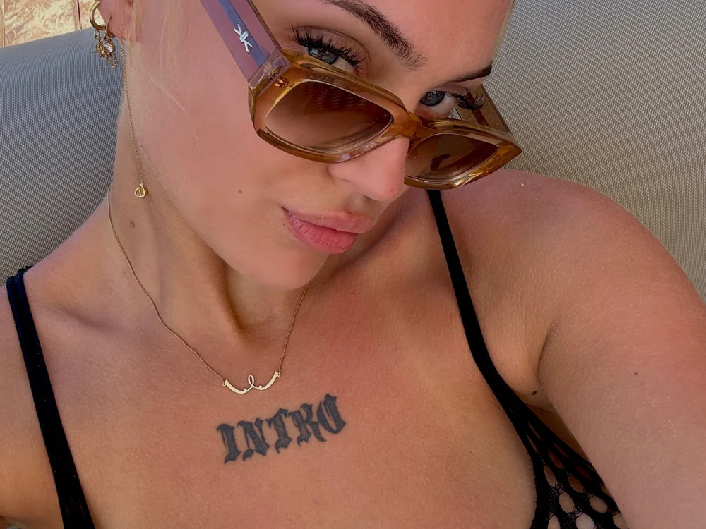 zoeypink — Stripchat वेबकैम मॉडल: फ़ोटो