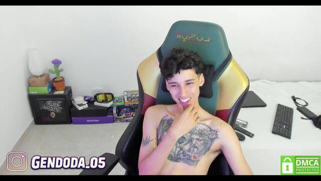 gendo-kaji, μοντέλο webcam στο Flirt4Free