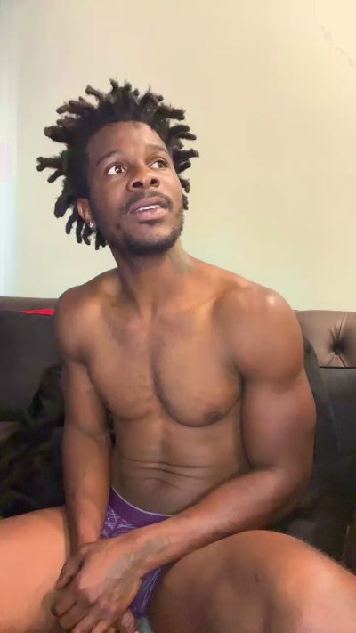 Preview photo of webcam model superkinghot on Cam4