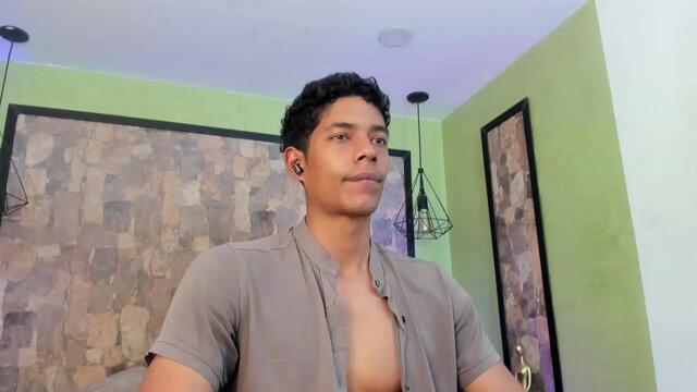 victory-casuss — Flirt4Free ওয়েবক্যাম মডেল: ছবি