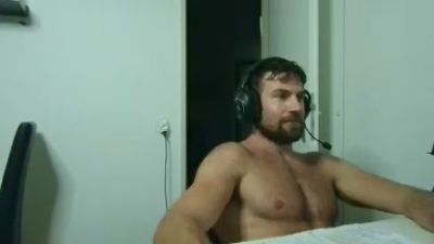 alpha_hunk (Cam4): fotod ja profiil