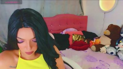 lauracollingsss, model webcam de Cam4: fotos