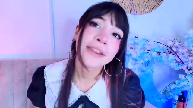 aliicewonderland_ – Webcam-Modell auf Chaturbate