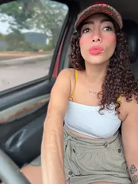 roxyrougee di Stripchat: foto model webcam
