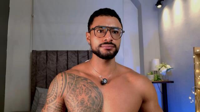 liiam-garcia na Flirt4Free: zdjęcia i profil