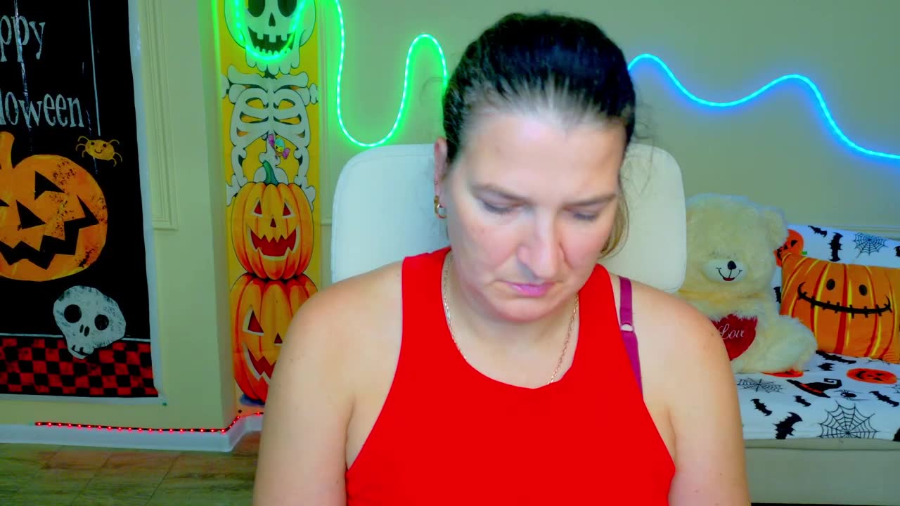 silviafreeya, вебкам модел на XloveCam: слике