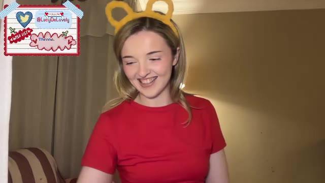 Фото вебкам-модели lucydelovely на Chaturbate
