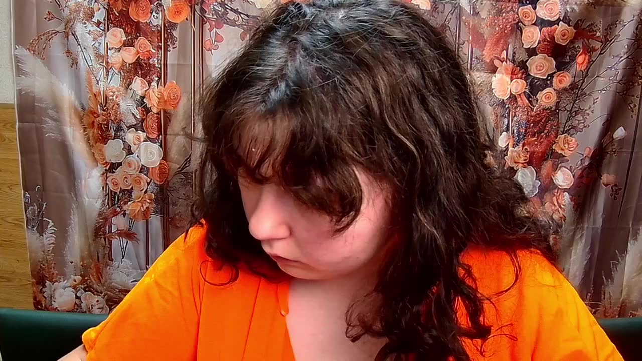 neonilalisova, cam model su XloveCam: foto