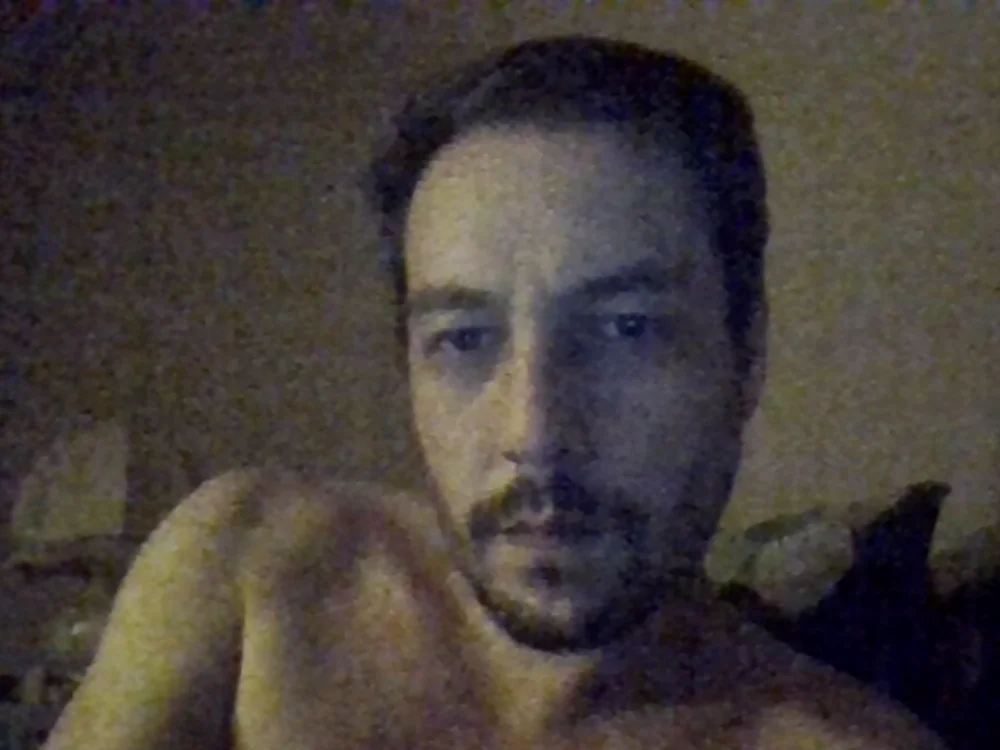 jyl151 — Stripchat 直播模特：照片与资料