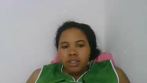 julie349: عارضة كاميرا ويب على Cam4