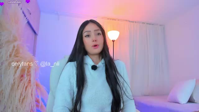 miss_nii (Chaturbate): ảnh người mẫu webcam