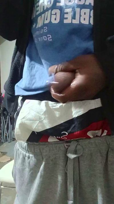 mrtinydicc — Cam4 वेबकैम मॉडल: फ़ोटो