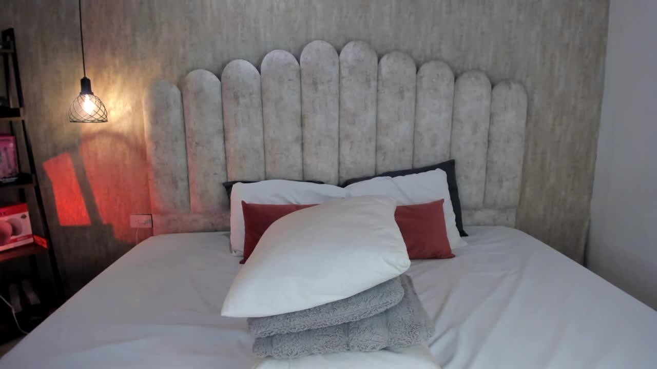 Фото вебкам-модели rosalievittoria на XloveCam