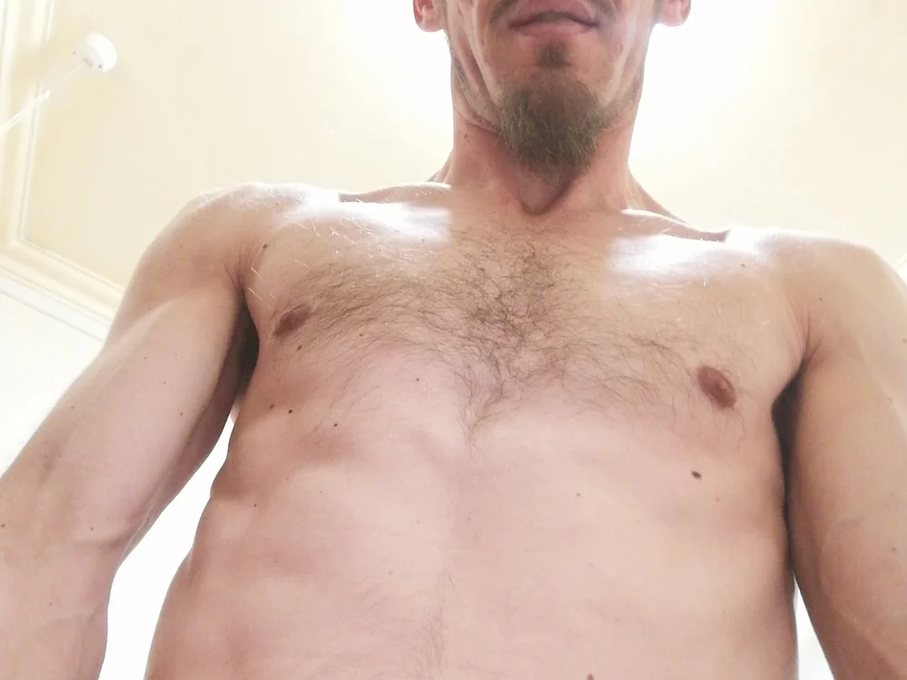 Preview photo of webcam model Cum6Canon9 on Stripchat