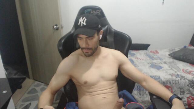 jusstin-i, μοντέλο webcam στο Flirt4Free