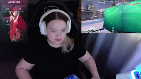 alinaadams: عارضة كاميرا ويب على BongaCams