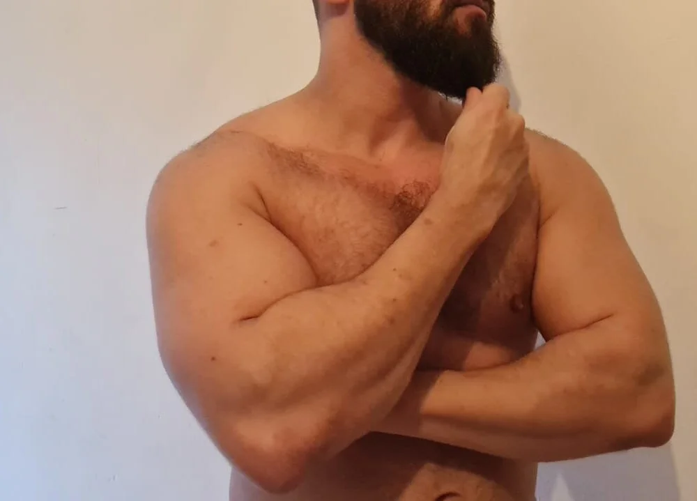 abeardguyone në Stripchat: foto dhe profili