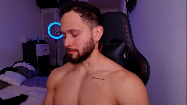 andrew-corey, webcammodel på Flirt4Free: fotos
