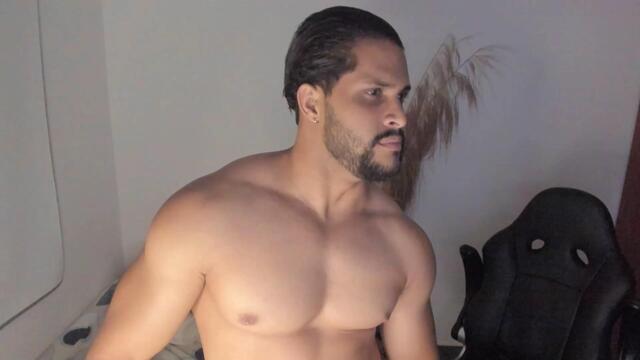 pier-simons — Flirt4Free वेबकैम मॉडल: फ़ोटो
