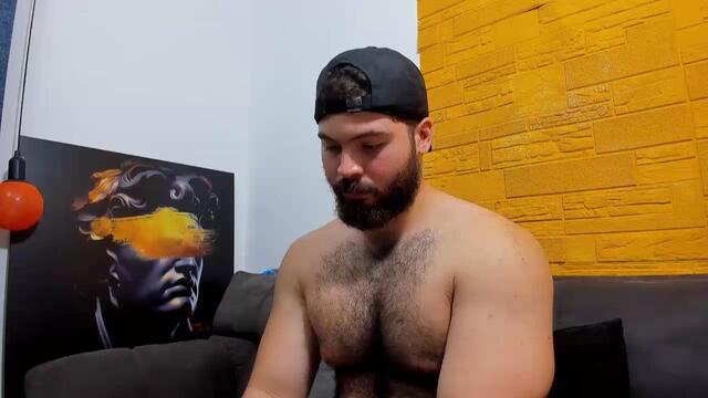 sebastiann-villa – Flirt4Free webkamerás modell