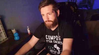 brobun4fun, webcam model na Cam4: slike