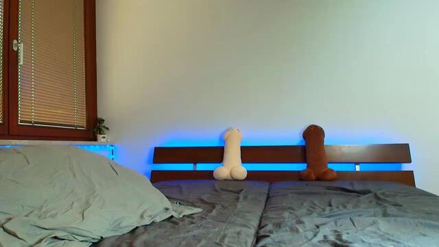 Preview photo of webcam model jamie-chu on Flirt4Free