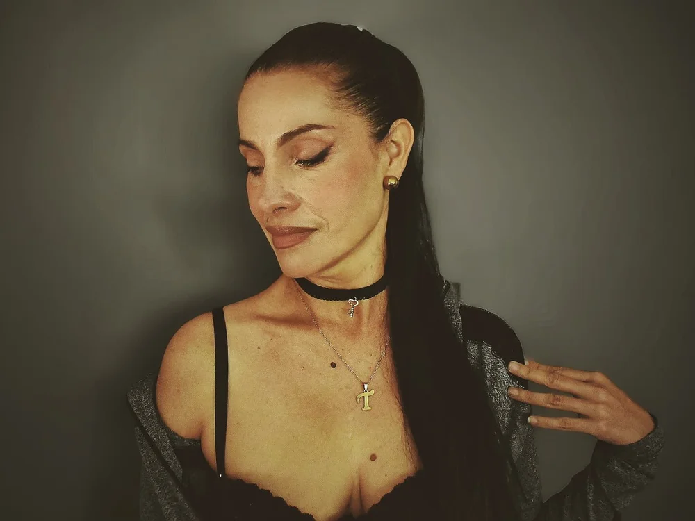 Goddess-Love- (Stripchat): foto un profils