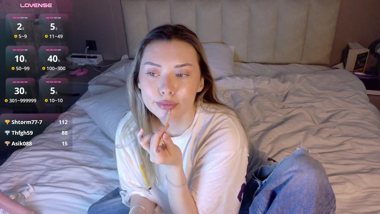 gwenonline, μοντέλο webcam στο XloveCam