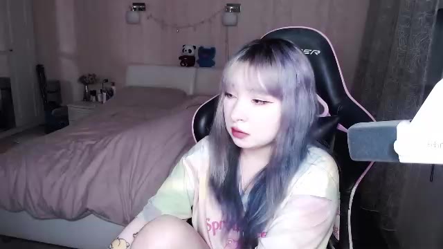 akirahartyx на Chaturbate: фото вебкам-моделі