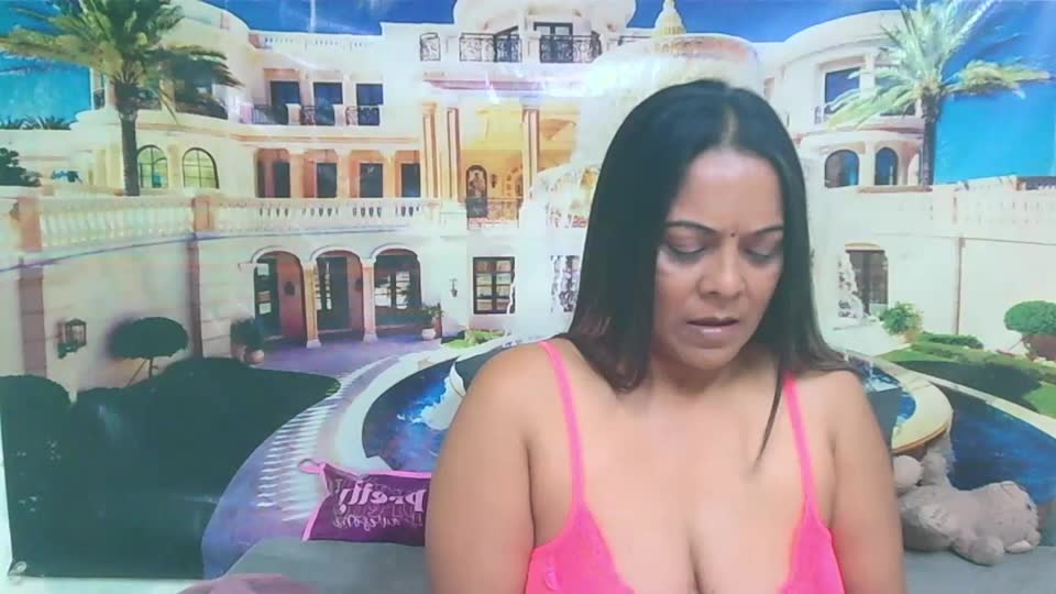 fancyindian, webcammodell på XloveCam: bilder