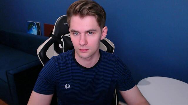 Preview photo of webcam model billy-milligan on Flirt4Free