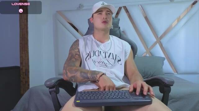 allanx-ferrer na Flirt4Free: fotky a profil