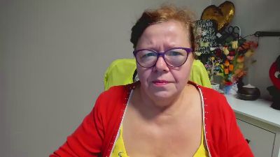 adele69sexy, modelo webcam do Cam4: fotos